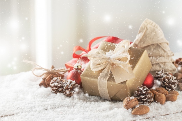 Plastic-Free Christmas Gifts